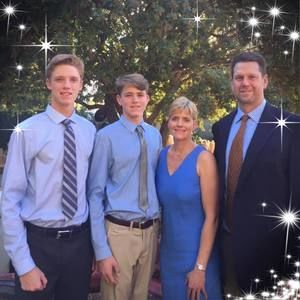 Meet your Posher, Twila